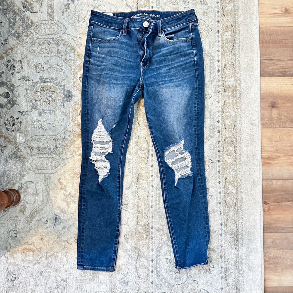 American Eagle Distressed Skinny Jeans